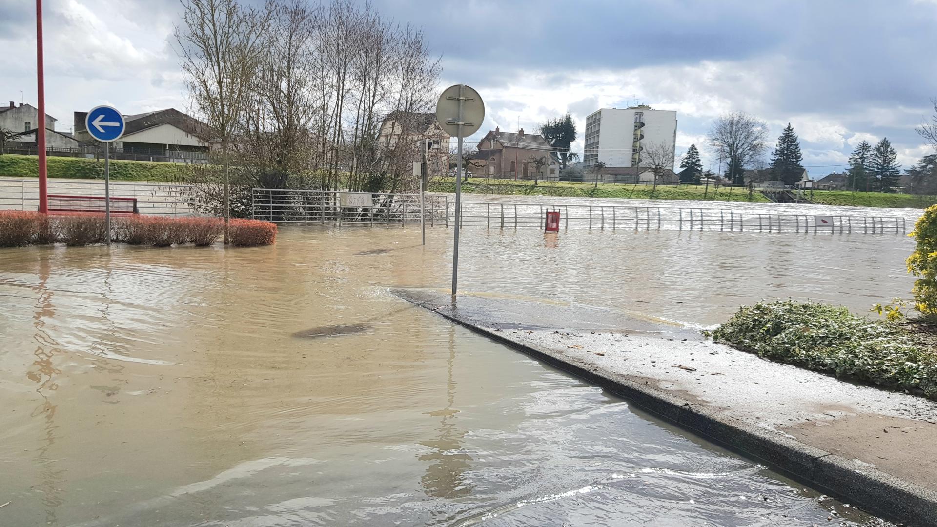 SUITE AU PHÉNOMÈNE INONDATION